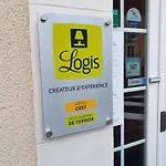 Logis Restaurant L'odyssee Champetre מלון 3*