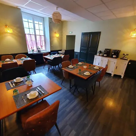 Logis Restaurant L'odyssee Champetre 3* Le Lude