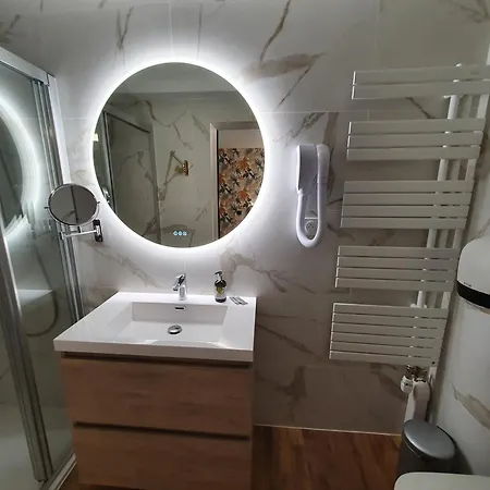 Hotel Logis Restaurant L'odyssee Champetre 3*