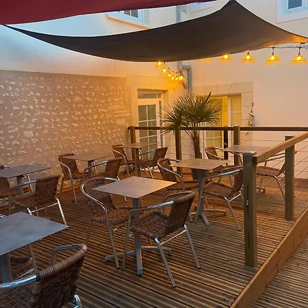 Ξενοδοχείο Logis Restaurant L'odyssee Champetre 3*