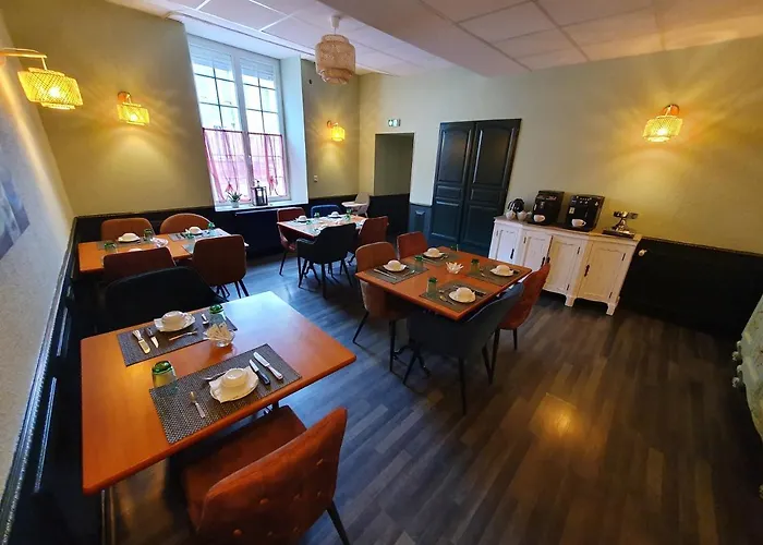 Logis Restaurant L'odyssee Champetre 3* Le Lude