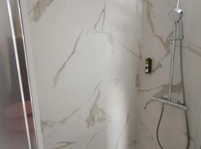 Logis Restaurant L'odyssee Champetre Le Lude