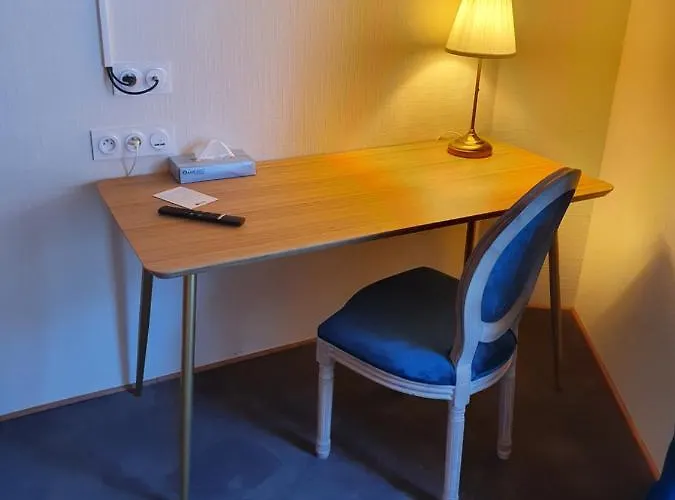 Отель Logis Restaurant L'odyssee Champetre 3*