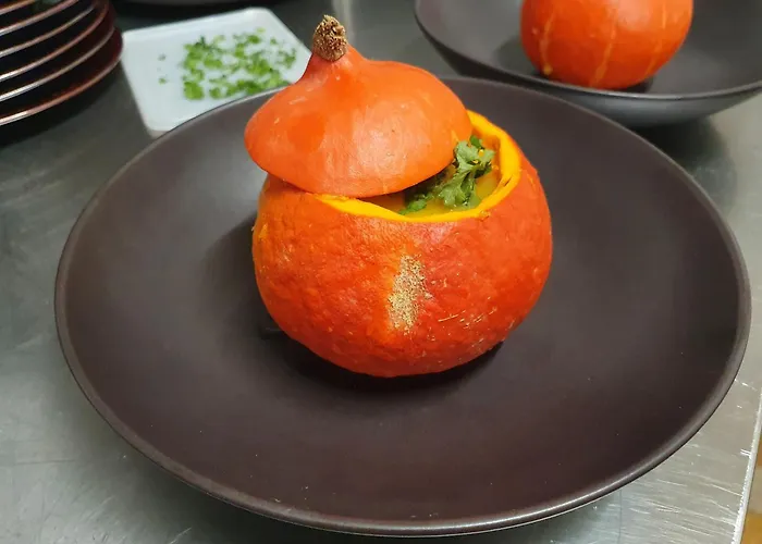 Logis Restaurant L'odyssee Champetre Le Lude