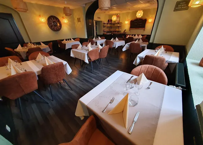 Logis Restaurant L'odyssee Champetre Hotel