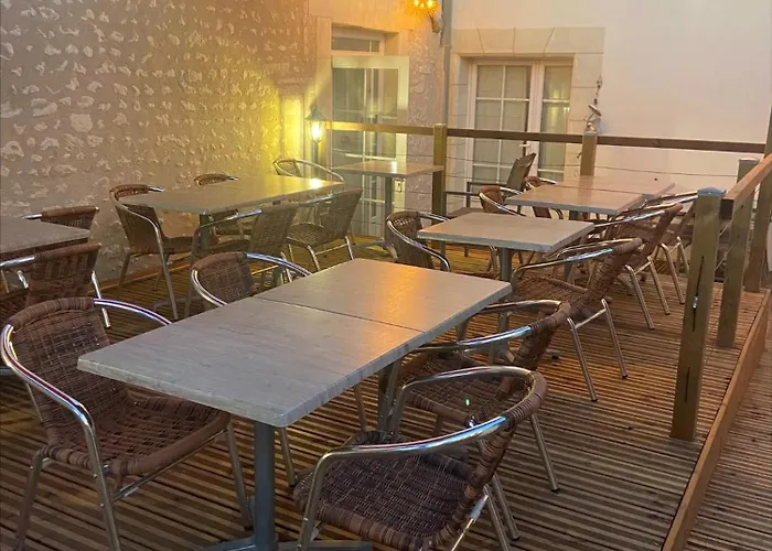 Logis Restaurant L'odyssee Champetre 3* Le Lude