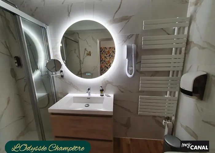 Logis Restaurant L'odyssee Champetre מלון