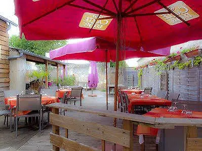 Logis Restaurant L'odyssee Champetre 3* Le Lude